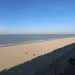 Golfslag 7b, Met Zeezicht Te Apartment *