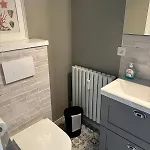 Golfslag 7b, Met Zeezicht Te *